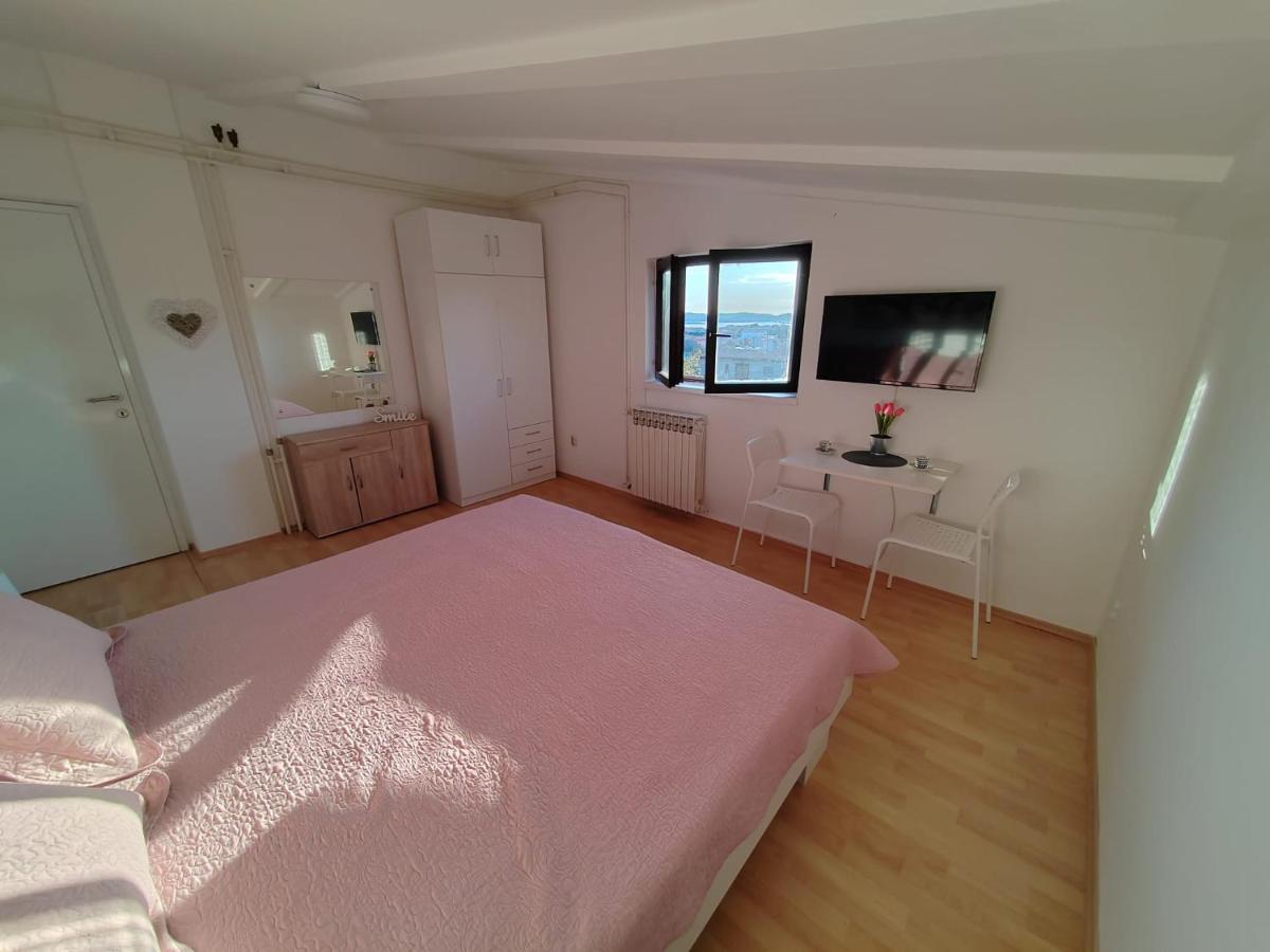 Guesthouse Resan Медулин Экстерьер фото