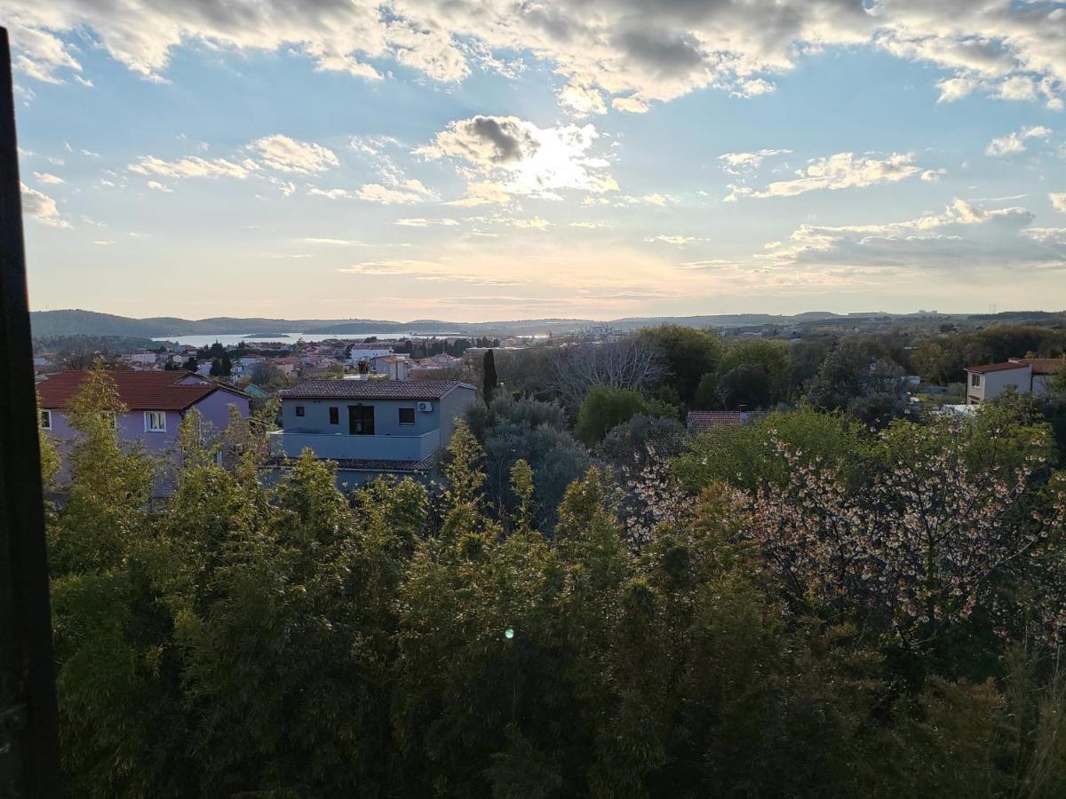 Guesthouse Resan Медулин Экстерьер фото