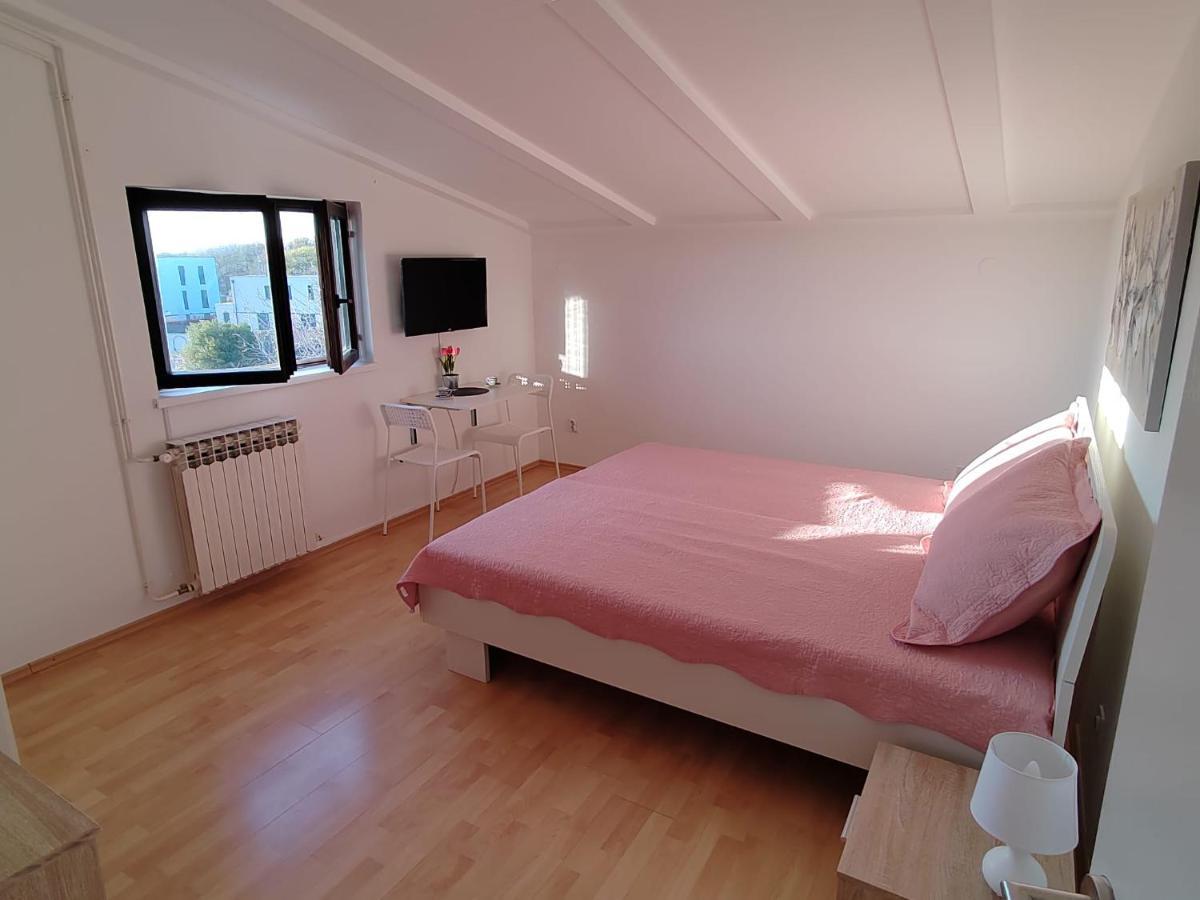 Guesthouse Resan Медулин Экстерьер фото